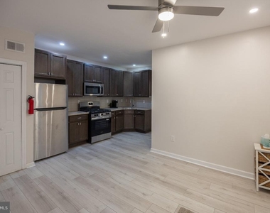 6649 Blakemore Street - Photo Thumbnail 1