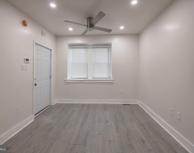 6649 Blakemore Street - Photo Thumbnail 11
