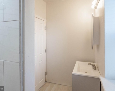 6649 Blakemore Street - Photo Thumbnail 25
