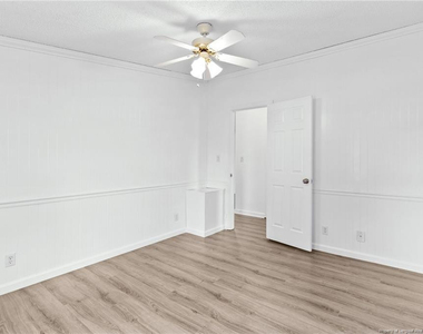 4450 Zabell Drive - Photo Thumbnail 16