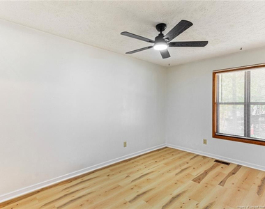 4463 Briton Circle - Photo Thumbnail 22
