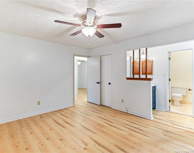 4463 Briton Circle - Photo Thumbnail 19