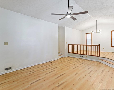4463 Briton Circle - Photo Thumbnail 9