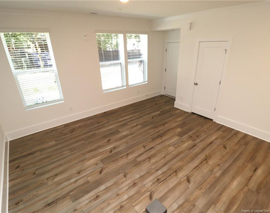 110 Byrum Street - Photo Thumbnail 3