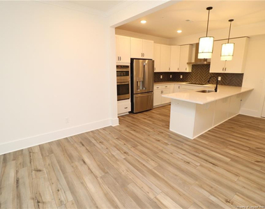 110 Byrum Street - Photo Thumbnail 4