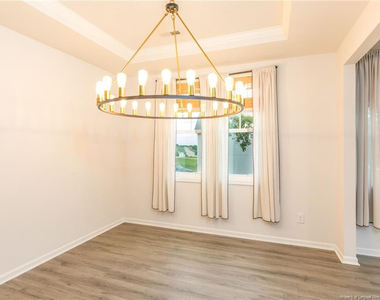 308 Countryside Drive - Photo Thumbnail 8