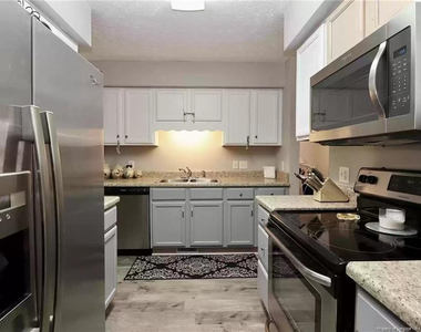 349 Moss Pink Drive - Photo Thumbnail 5