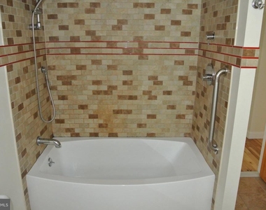 6 Cobblestone Drive - Photo Thumbnail 13