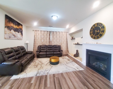 3553 Lovage Drive - Photo Thumbnail 4