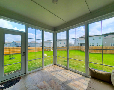 3553 Lovage Drive - Photo Thumbnail 16