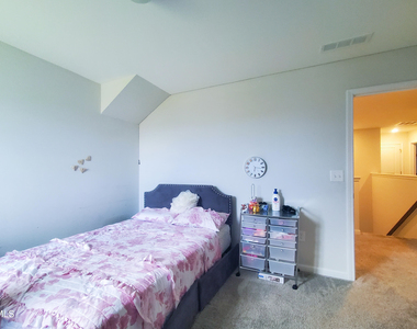 3553 Lovage Drive - Photo Thumbnail 12