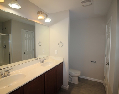 405 Stone Flower Lane - Photo Thumbnail 9