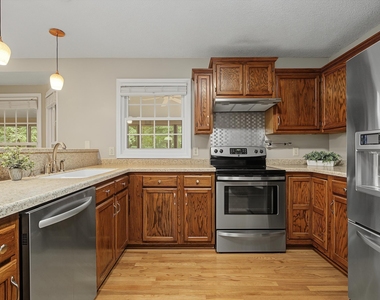 106 Dilworth Court - Photo Thumbnail 25