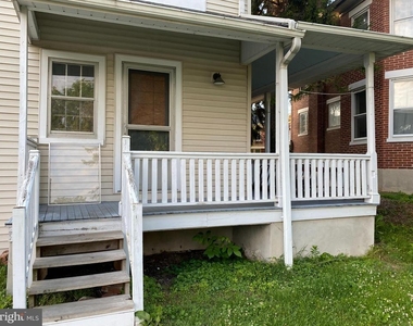 210 W Main Street - Photo Thumbnail 1