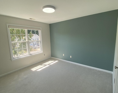 930 Pristine Lane - Photo Thumbnail 25