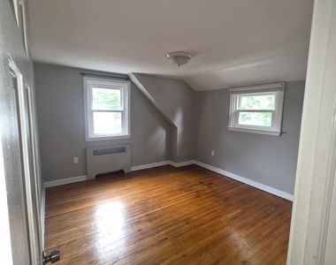 4118 Berry Avenue - Photo Thumbnail 8