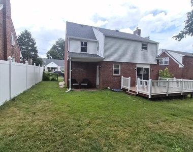 4118 Berry Avenue - Photo Thumbnail 15