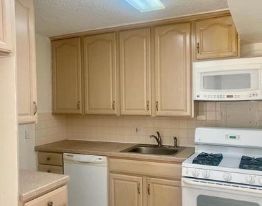 1030 E Lancaster Avenue - Photo Thumbnail 1