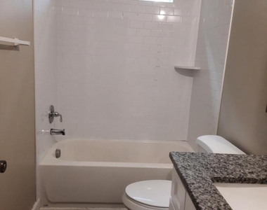 407 East End Avenue - Photo Thumbnail 5