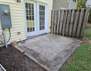 3005 Courtney Creek Boulevard - Photo Thumbnail 14