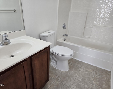 3005 Courtney Creek Boulevard - Photo Thumbnail 13