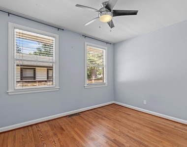 2115 Bellaire Avenue - Photo Thumbnail 27