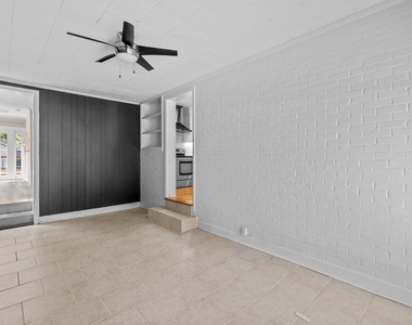 2115 Bellaire Avenue - Photo Thumbnail 15