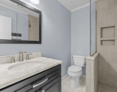 2115 Bellaire Avenue - Photo Thumbnail 21