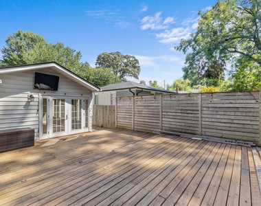 2115 Bellaire Avenue - Photo Thumbnail 30