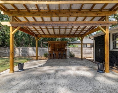 2115 Bellaire Avenue - Photo Thumbnail 34