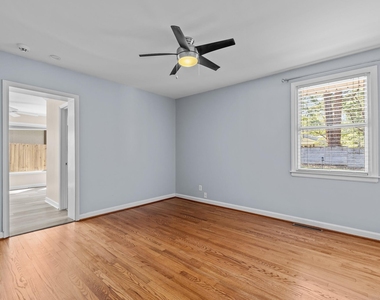 2115 Bellaire Avenue - Photo Thumbnail 23