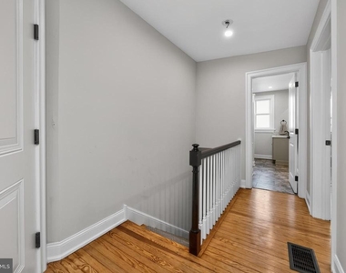 241 Bridge Street - Photo Thumbnail 6