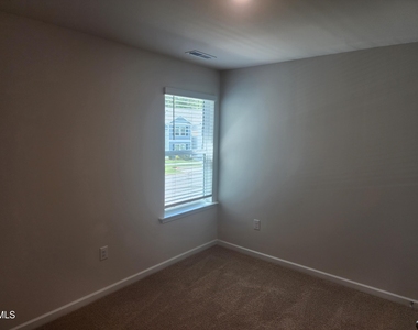 8640 Brixton Shay Drive - Photo Thumbnail 7