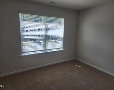 8640 Brixton Shay Drive - Photo Thumbnail 6