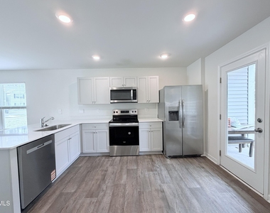 8640 Brixton Shay Drive - Photo Thumbnail 2