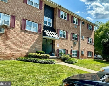 335 E Lancaster Avenue - Photo Thumbnail 1