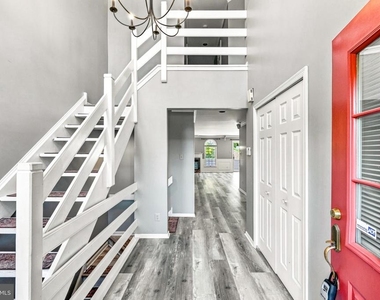 103 Greenbrook Court - Photo Thumbnail 2