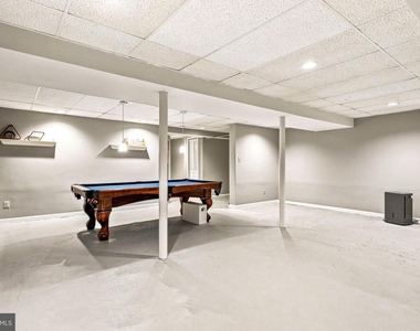 103 Greenbrook Court - Photo Thumbnail 20