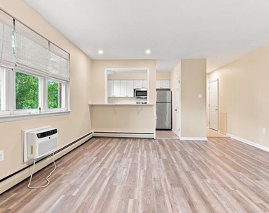 333 Lacey Avenue - Photo Thumbnail 7