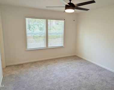 173 Cabernet Drive - Photo Thumbnail 7