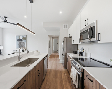 2730 Wakefield Pines Drive - Photo Thumbnail 7