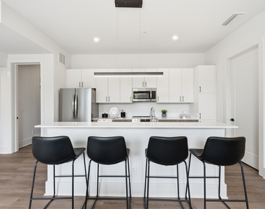 2730 Wakefield Pines Drive - Photo Thumbnail 5