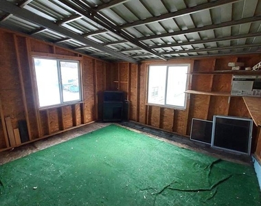 213 B Lincoln Way W - Photo Thumbnail 8