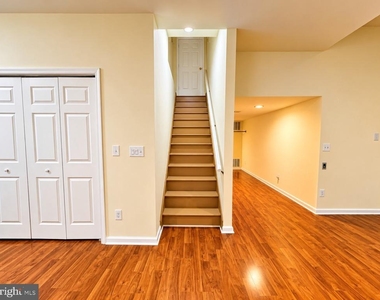 173 Sayre Drive - Photo Thumbnail 25