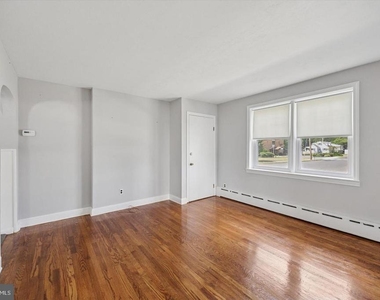 63 Eldridge Avenue - Photo Thumbnail 7