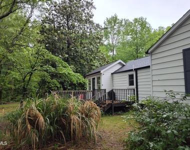 808 Glenco Road - Photo Thumbnail 5