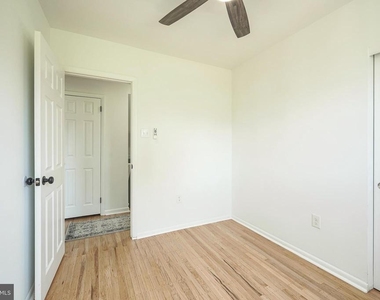 411 Greenview Road - Photo Thumbnail 28
