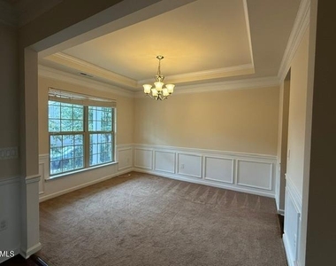 1009 Magnolia Blossom Lane - Photo Thumbnail 5
