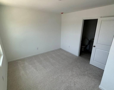 2160 Mica Rdg Lane - Photo Thumbnail 57
