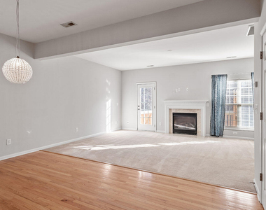 3048 Settle In Lane - Photo Thumbnail 15